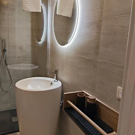 Mareluna Luxury
