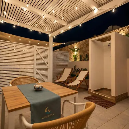 Mareluna Luxury *